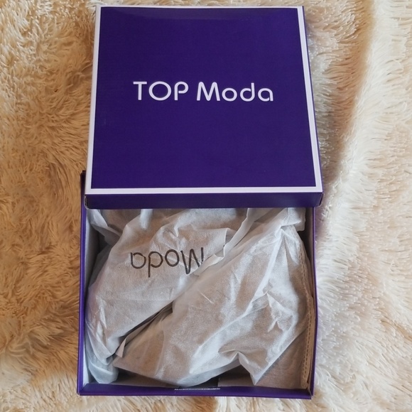 Perforated bootie sandal - chunky high heel - Picture 8 of 9